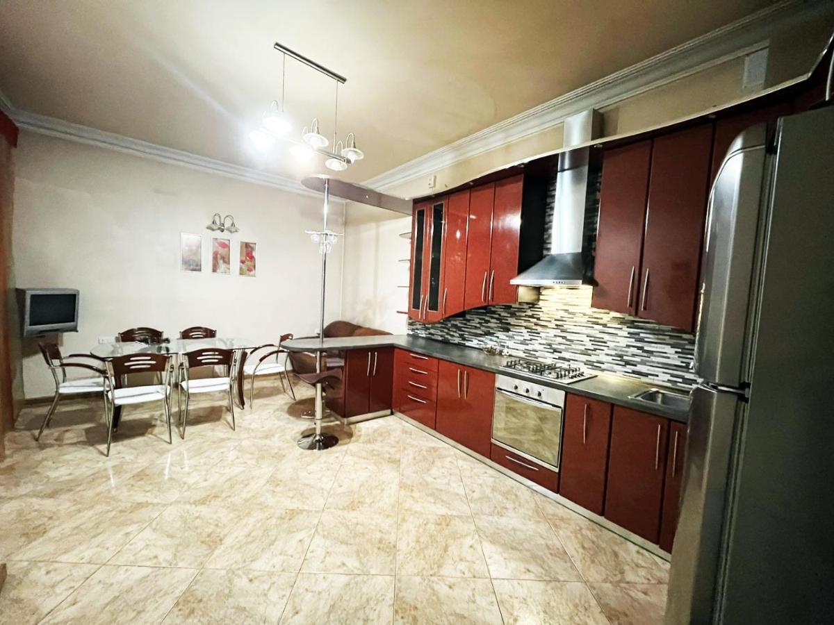 Amigo Guest House Yerevan Exterior photo