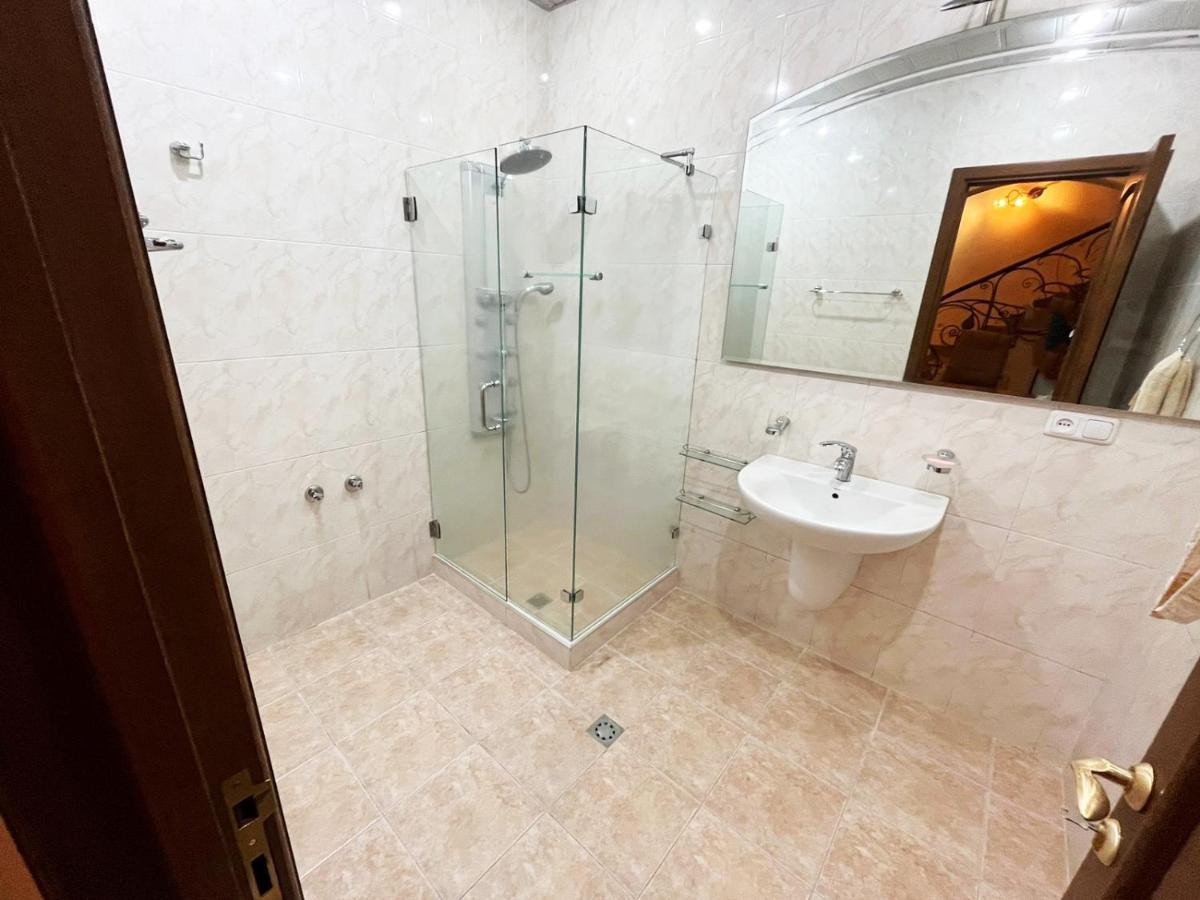 Amigo Guest House Yerevan Exterior photo
